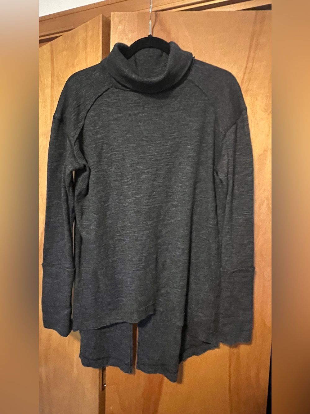 Free People We The Free Gray Slit Back Mock Neck Tunic Sweater Raw Hem Small